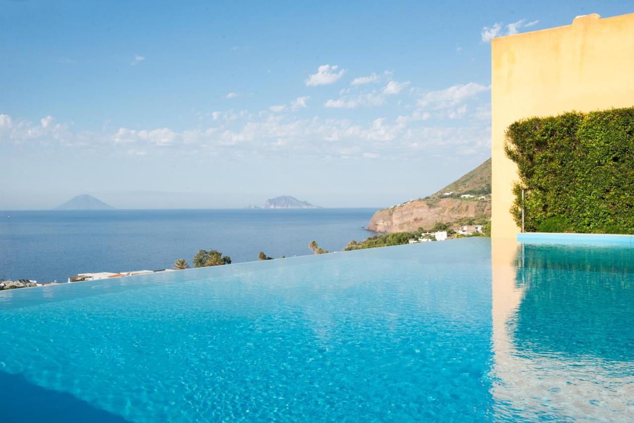 Hotel Ravesi Malfa  Εξωτερικό φωτογραφία