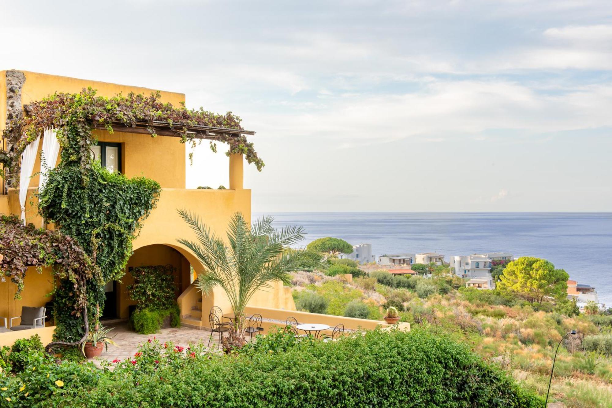Hotel Ravesi Malfa  Εξωτερικό φωτογραφία